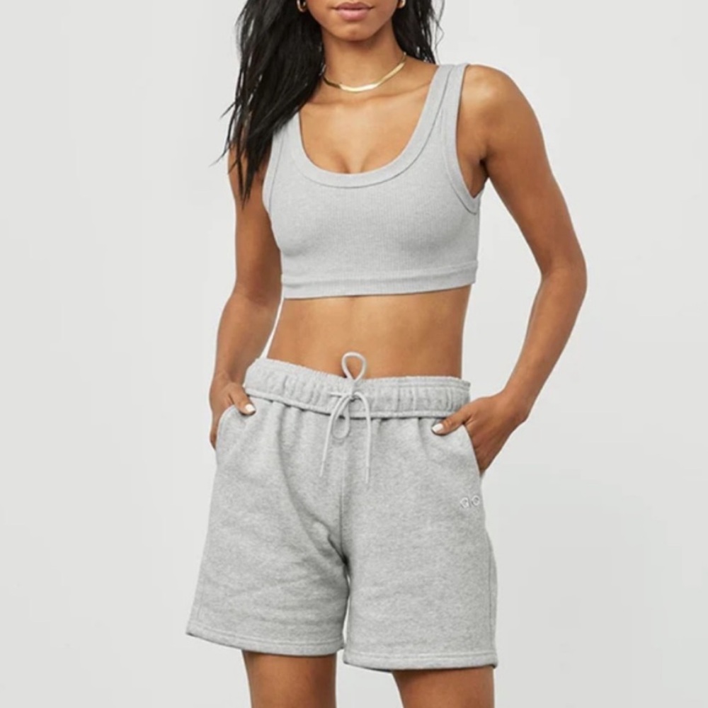 Alo Yoga Wellness Bra in Gray Size Small